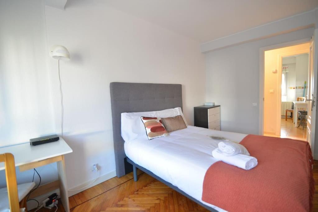סנטנדר El Apartamento De San Manolo By Just Room מראה חיצוני תמונה